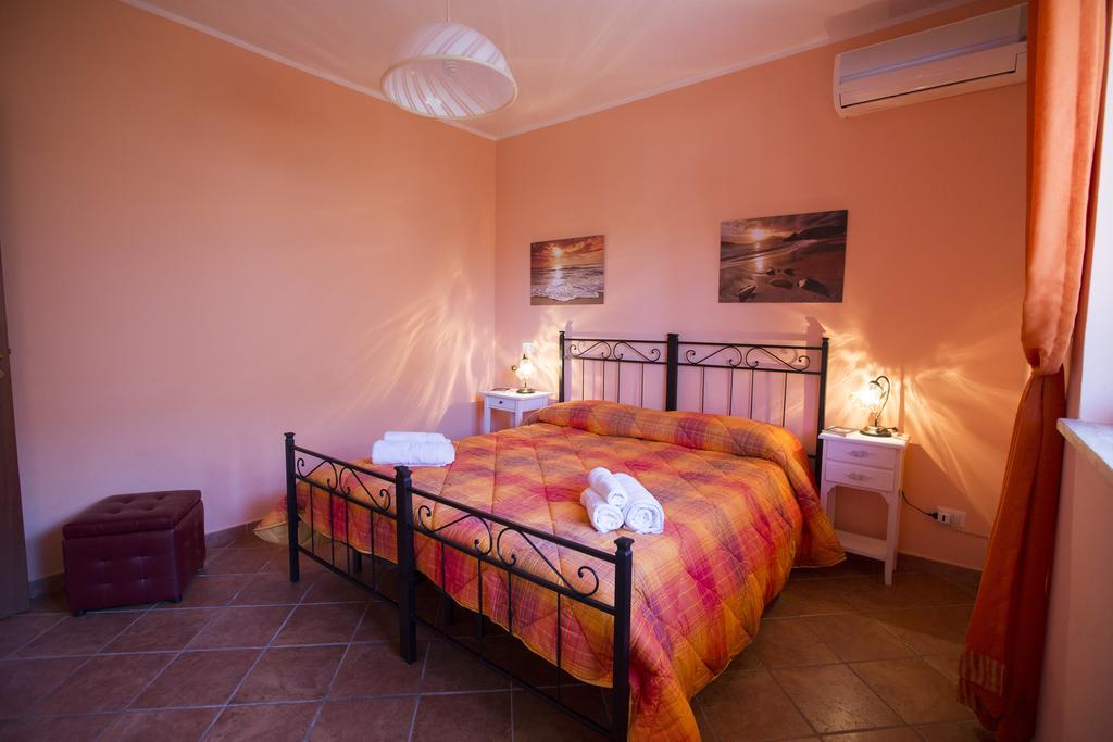 Villa Di Franco Cefalù Eksteriør bilde