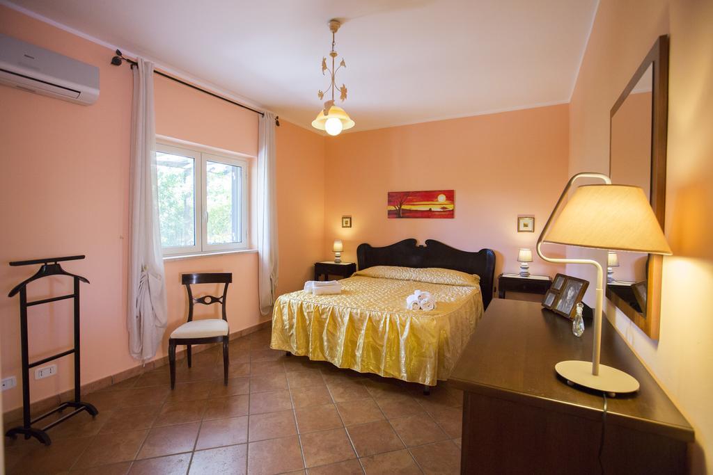 Villa Di Franco Cefalù Eksteriør bilde